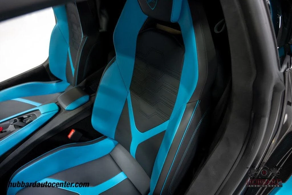 2025 Lamborghini Revuelto - Image 20 of 31