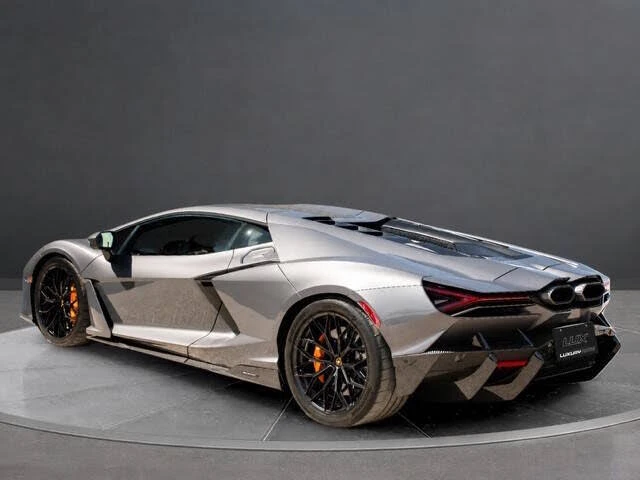2025 Lamborghini Revuelto - Image 7 of 14