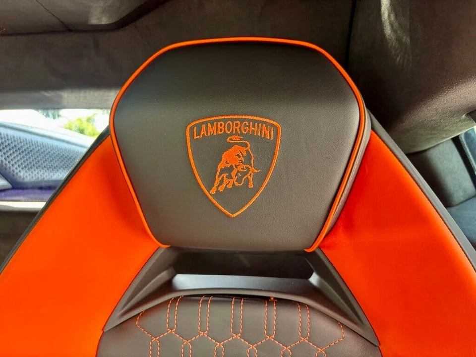 2025 Lamborghini Revuelto - Image 25 of 30