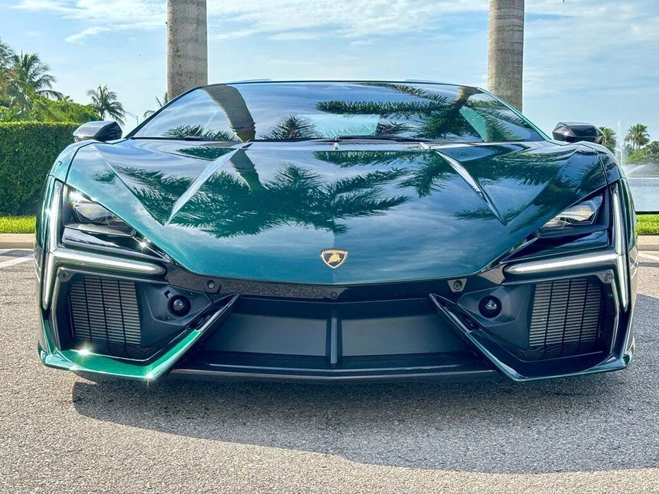 2025 Lamborghini Revuelto - Image 2 of 30