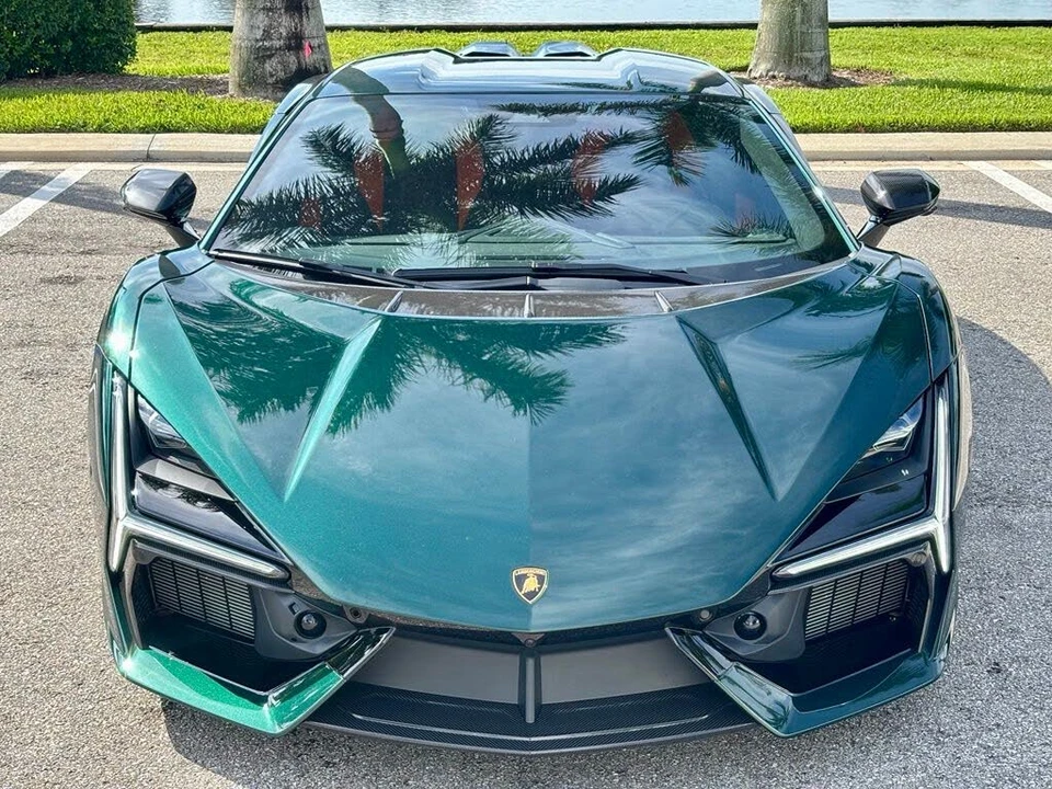 2025 Lamborghini Revuelto - Image 3 of 30