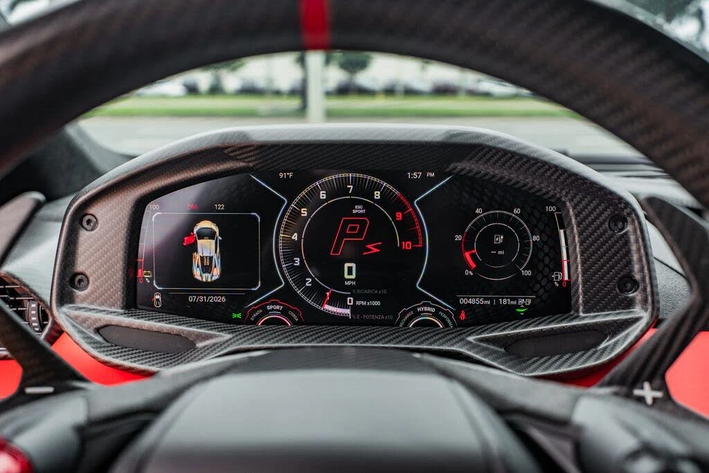2025 Lamborghini Revuelto - Image 26 of 31
