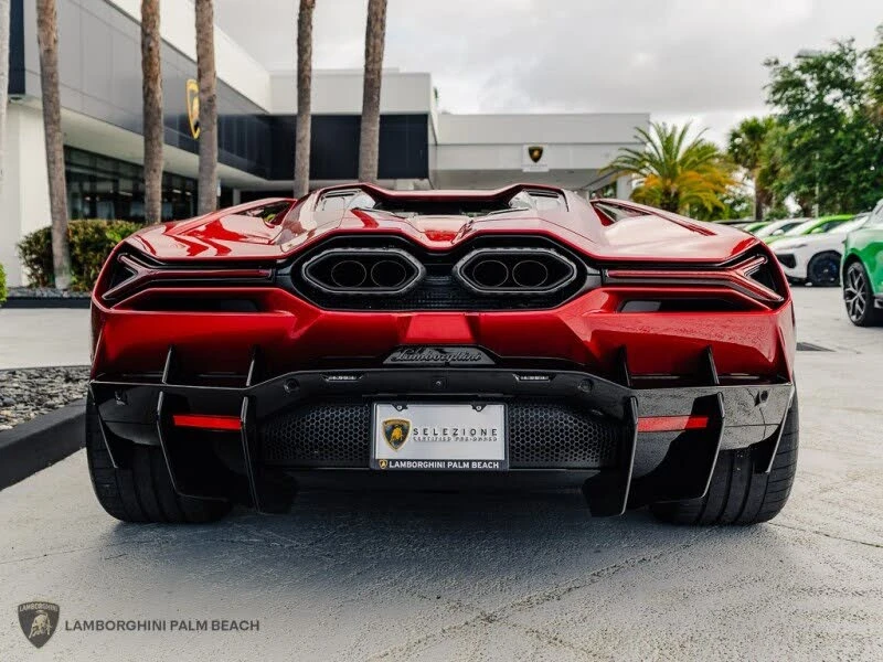 2025 Lamborghini Revuelto - Image 5 of 31