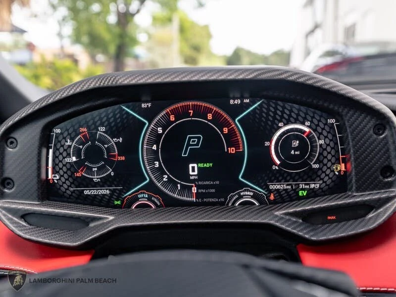 2025 Lamborghini Revuelto - Image 26 of 31