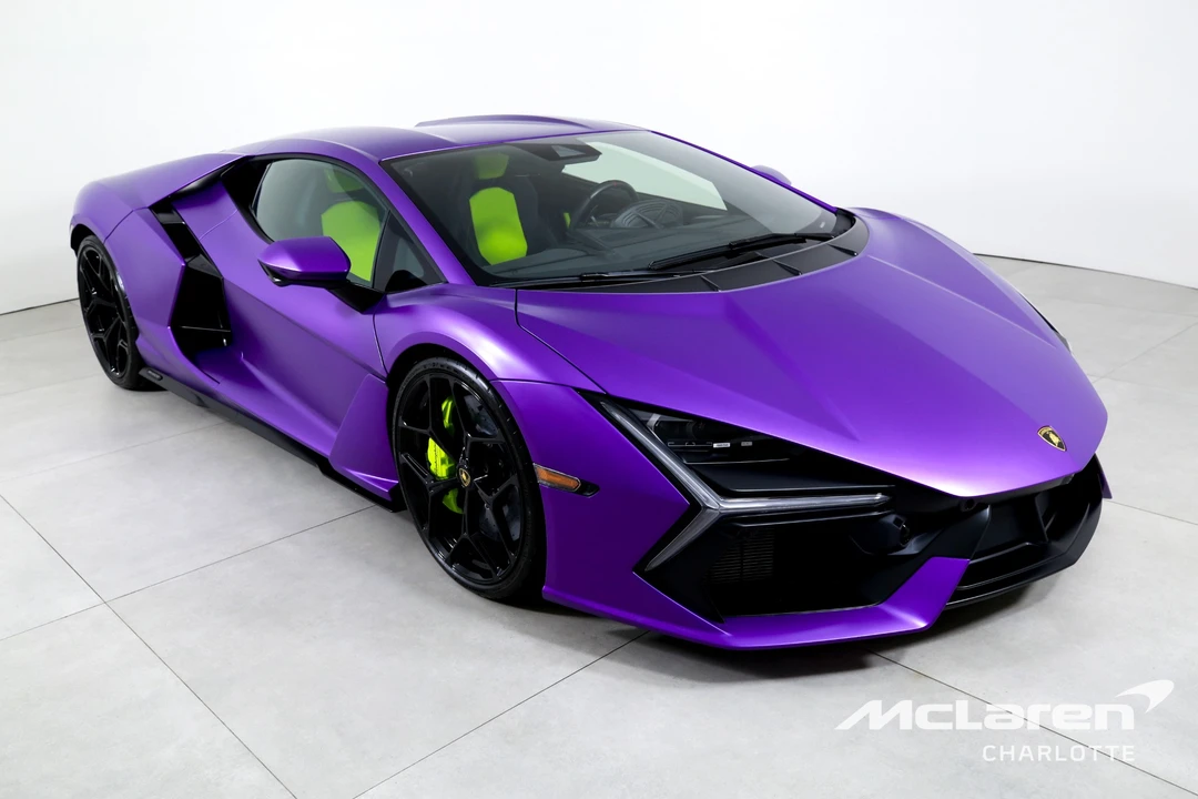 2025 Lamborghini Revuelto - Image 3 of 31