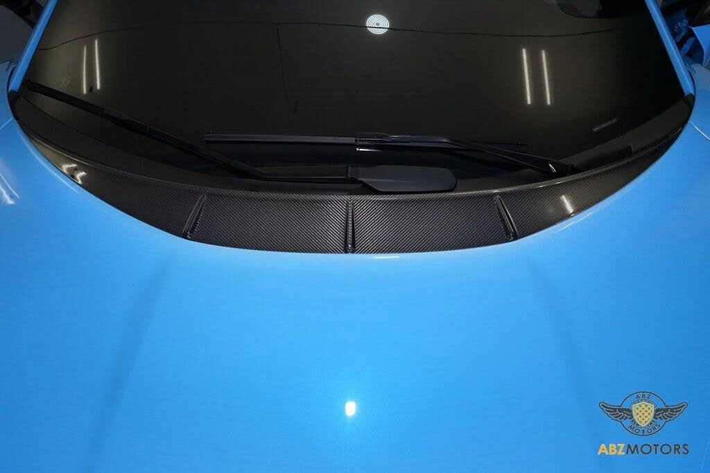 2025 Lamborghini Revuelto - Image 18 of 31