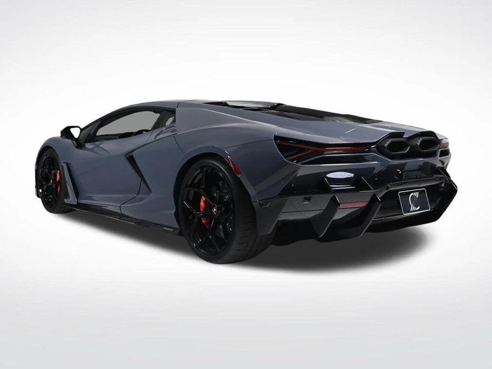 2025 Lamborghini Revuelto - Image 3 of 31