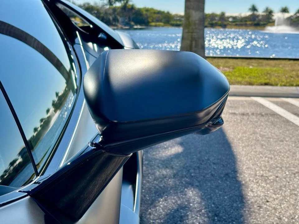 2025 Lamborghini Revuelto - Image 27 of 29