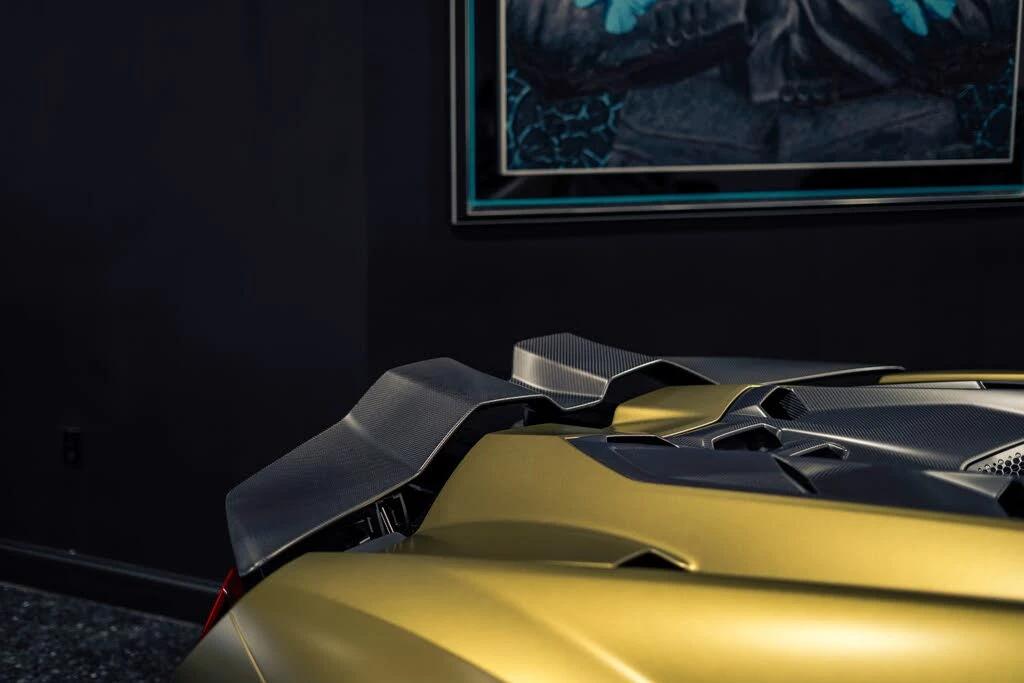 2025 Lamborghini Revuelto - Image 7 of 31