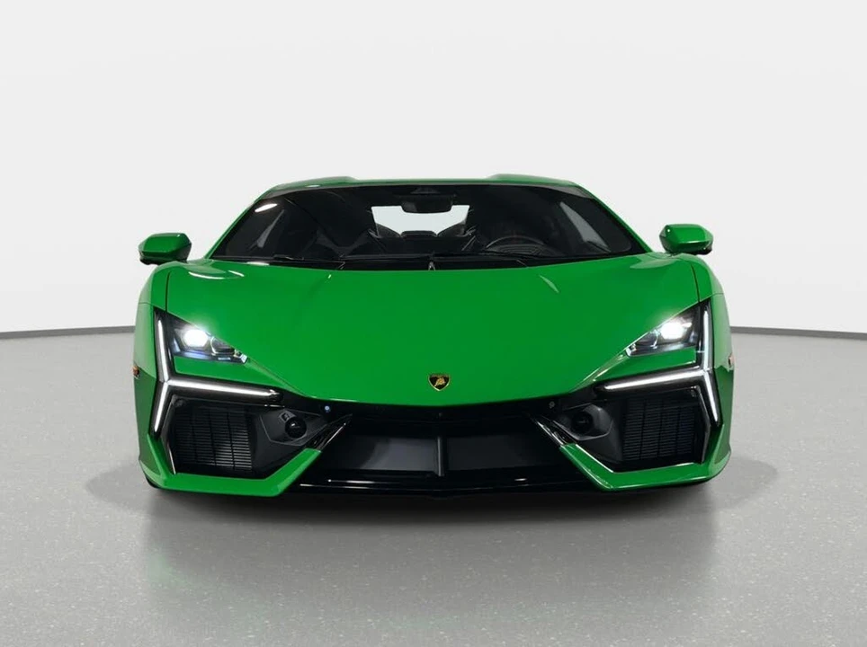 2025 Lamborghini Revuelto - Image 24 of 31