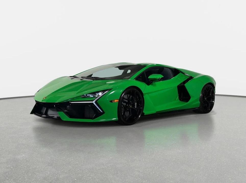 2025 Lamborghini Revuelto - Image 23 of 31