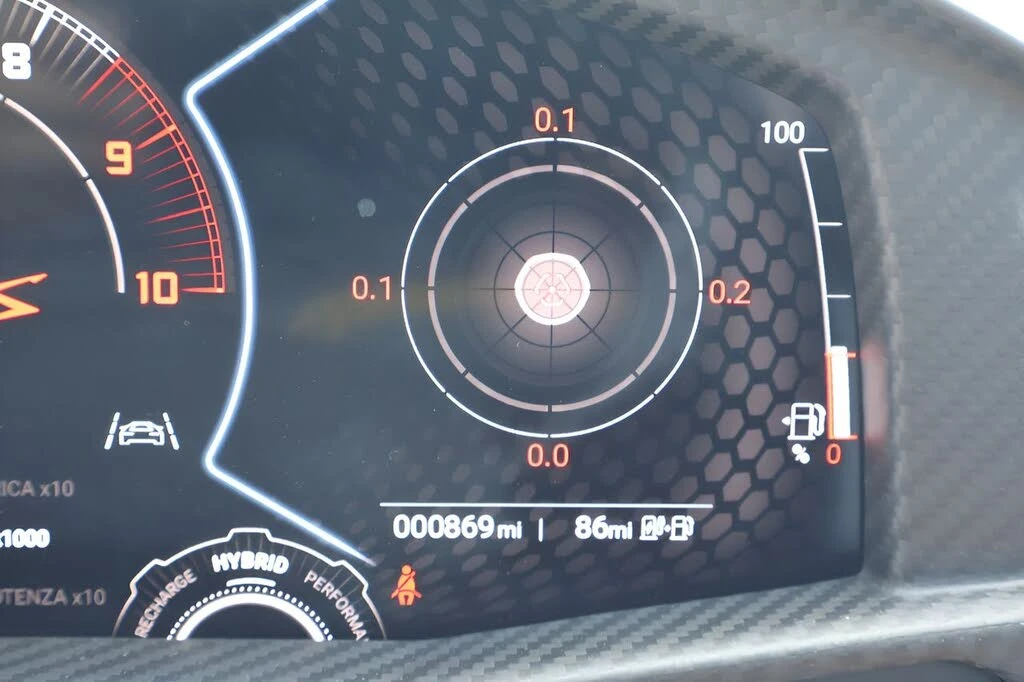 2025 Lamborghini Revuelto - Image 23 of 31