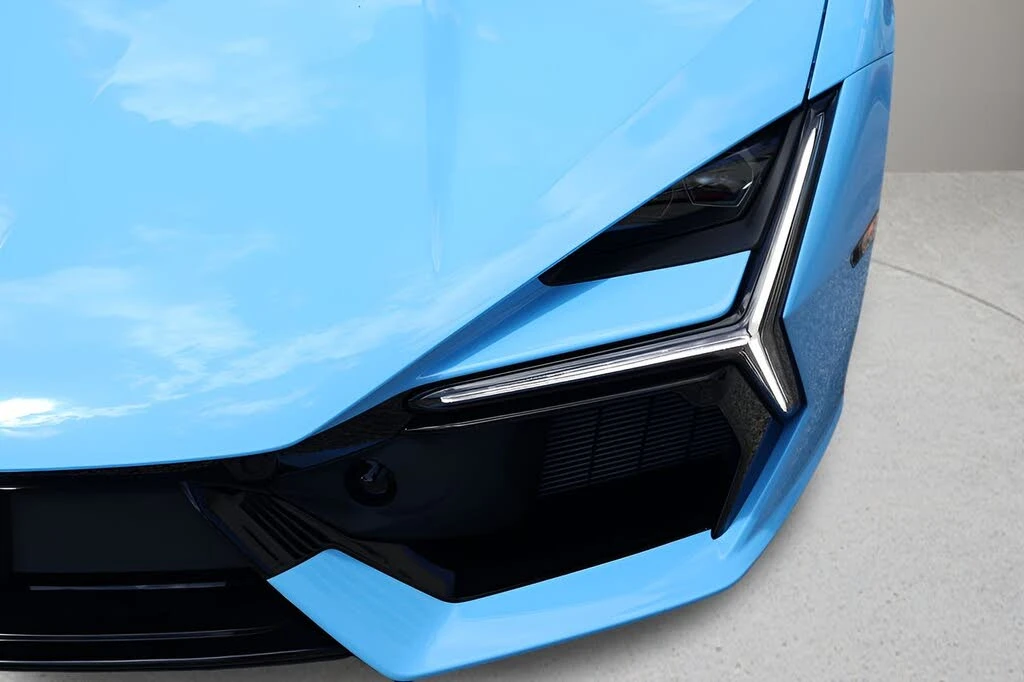 2025 Lamborghini Revuelto - Image 30 of 31