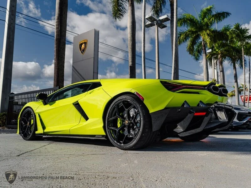 2025 Lamborghini Revuelto - Image 3 of 26