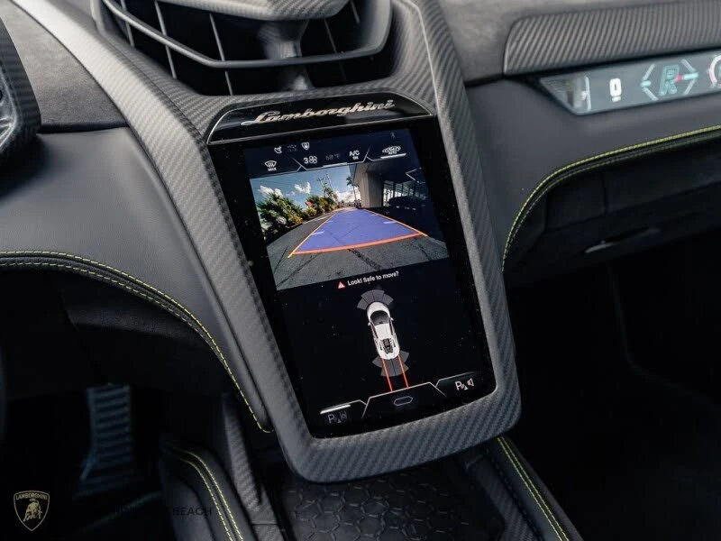 2025 Lamborghini Revuelto - Image 12 of 26