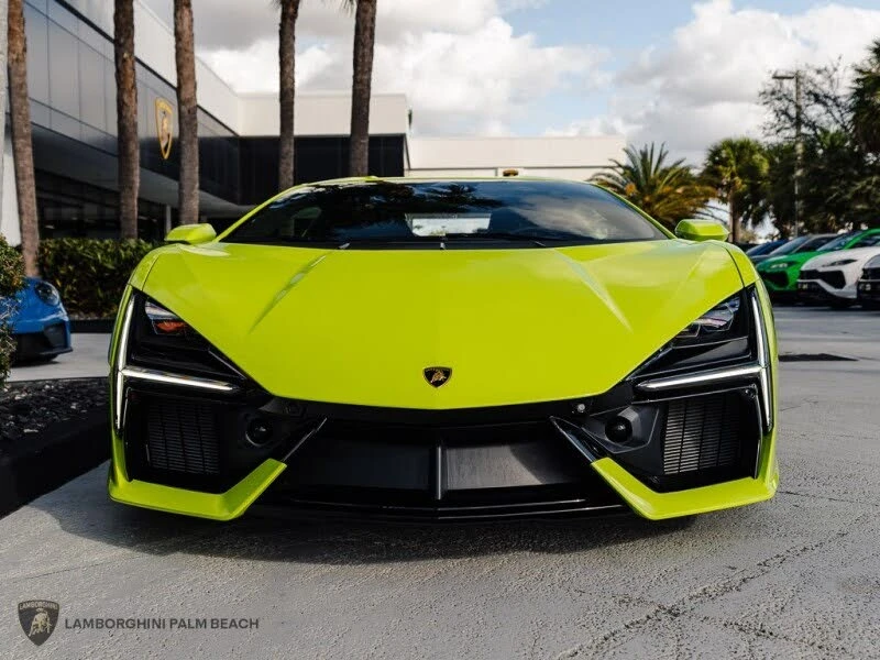 2025 Lamborghini Revuelto - Image 4 of 26