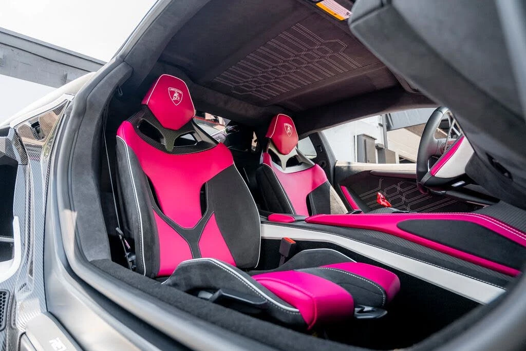 2025 Lamborghini Revuelto - Image 3 of 31