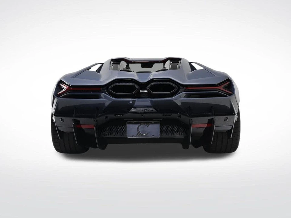 2025 Lamborghini Revuelto - Image 4 of 31