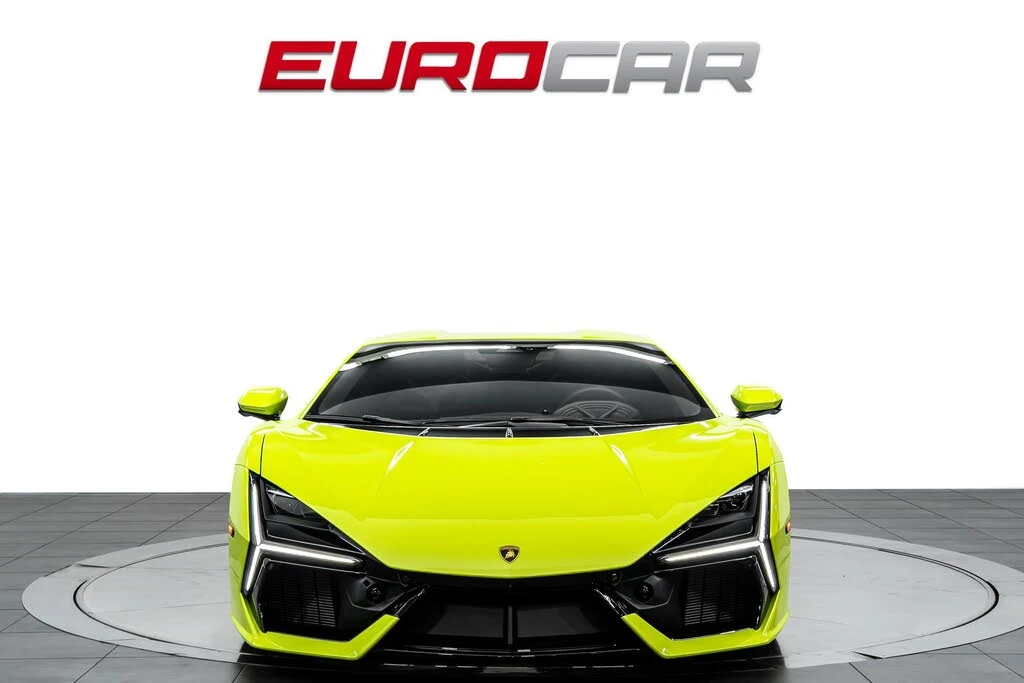 2025 Lamborghini Revuelto - Image 8 of 31