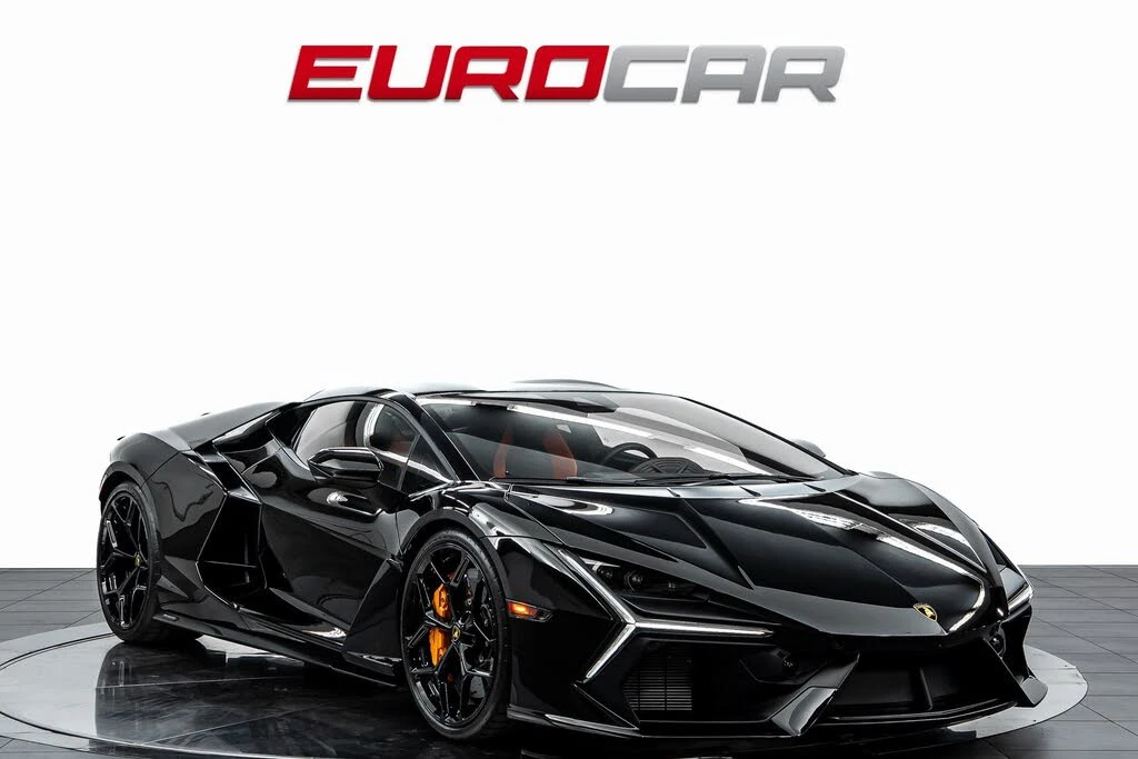 2025 Lamborghini Revuelto - Image 7 of 31