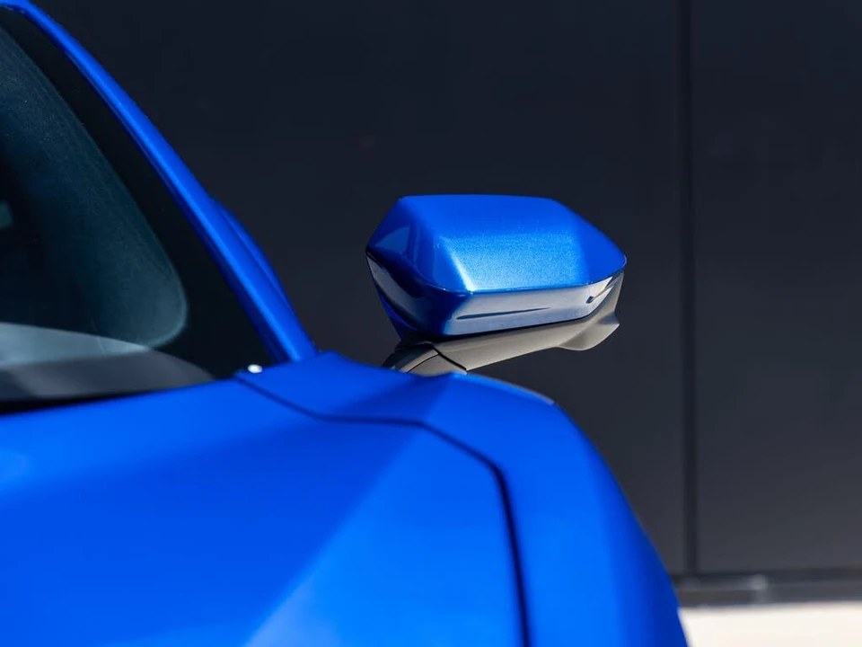 2025 Lamborghini Revuelto - Image 24 of 31
