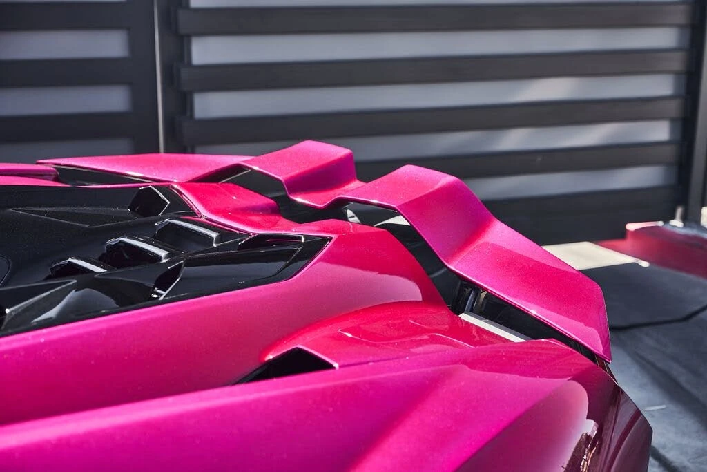 2025 Lamborghini Revuelto - Image 10 of 31