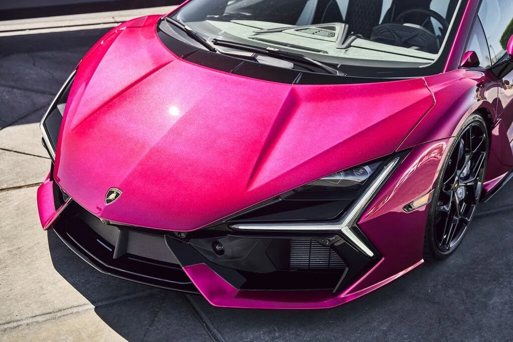 2025 Lamborghini Revuelto - Image 6 of 31