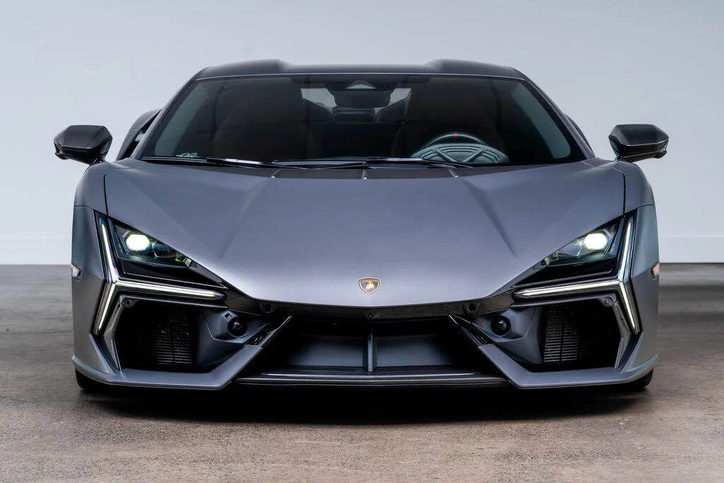 2025 Lamborghini Revuelto - Image 2 of 31