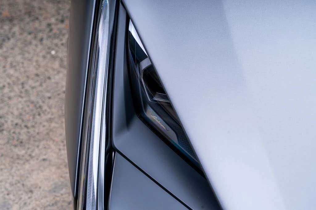 2025 Lamborghini Revuelto - Image 18 of 31