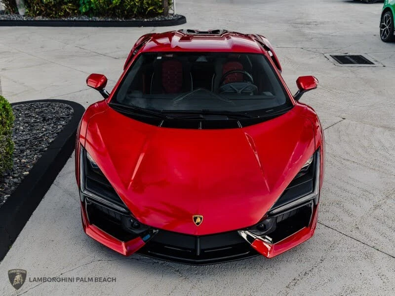 2025 Lamborghini Revuelto - Image 9 of 31