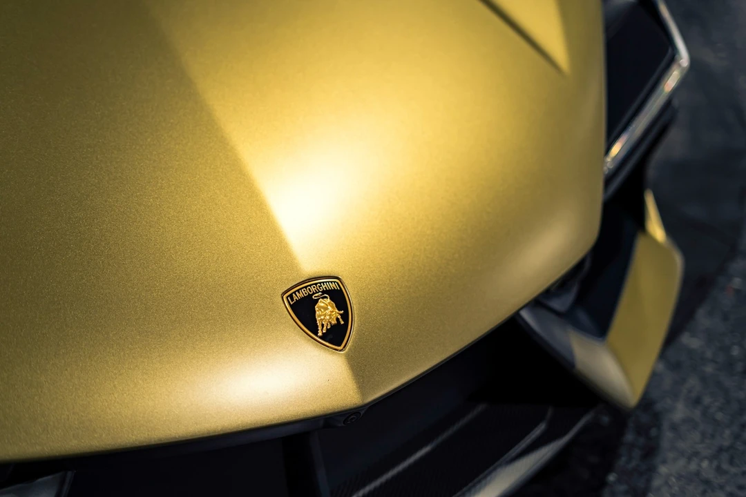 2025 Lamborghini Revuelto - Image 29 of 31