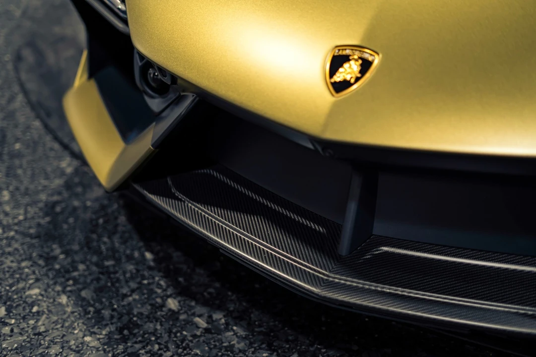 2025 Lamborghini Revuelto - Image 31 of 31