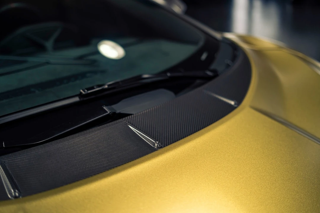 2025 Lamborghini Revuelto - Image 23 of 31