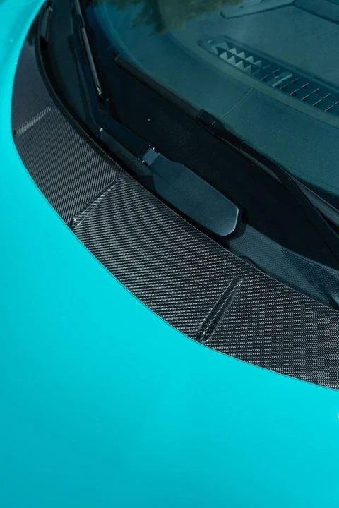 2025 Lamborghini Revuelto - Image 4 of 20