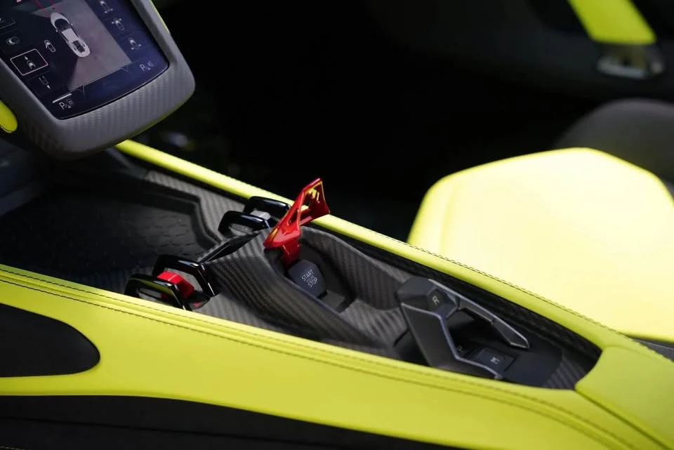 2025 Lamborghini Revuelto - Image 6 of 12
