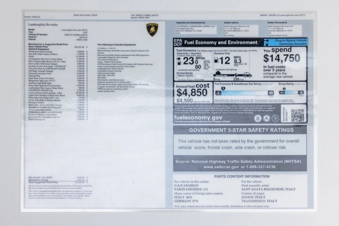 2025 Lamborghini Revuelto - Image 27 of 31
