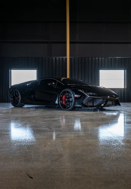 2025 Lamborghini Revuelto - Image 7 of 31