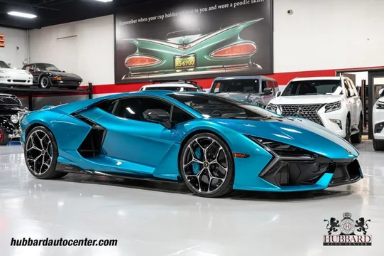 2025 Lamborghini Revuelto Coupe