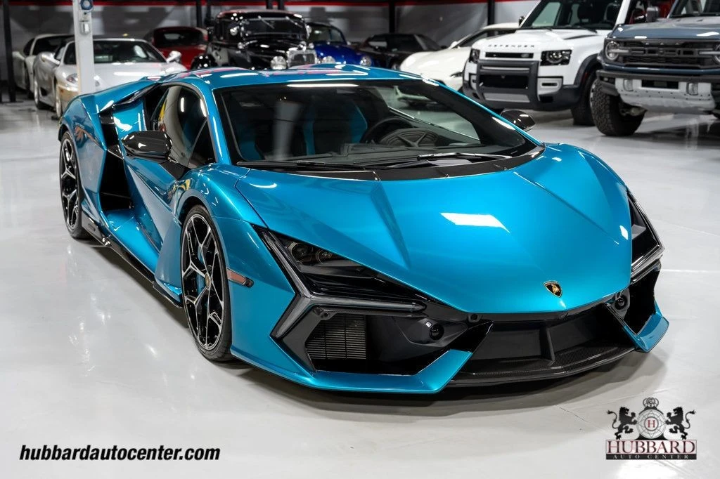 2025 Lamborghini Revuelto - Image 11 of 12