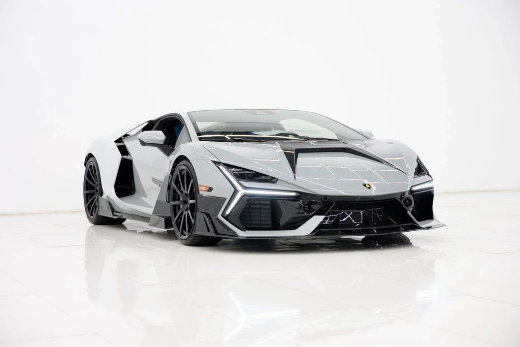 2025 Lamborghini Revuelto - Image 3 of 21