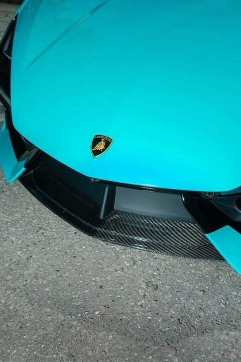 2025 Lamborghini Revuelto - Image 2 of 13