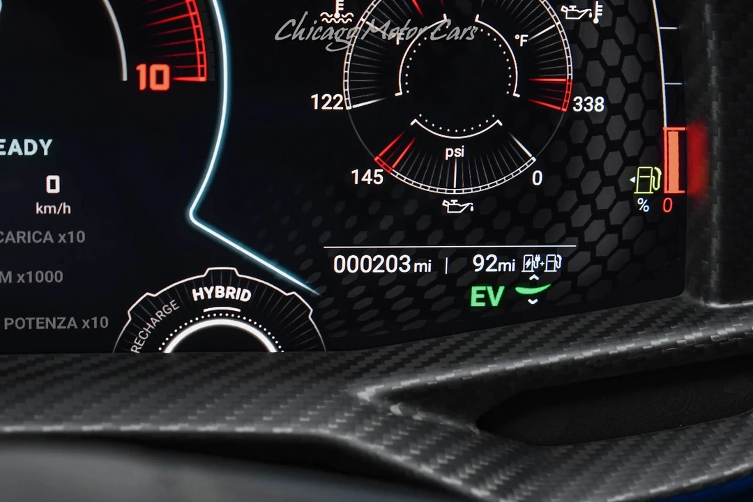 2025 Lamborghini Revuelto - Image 12 of 21