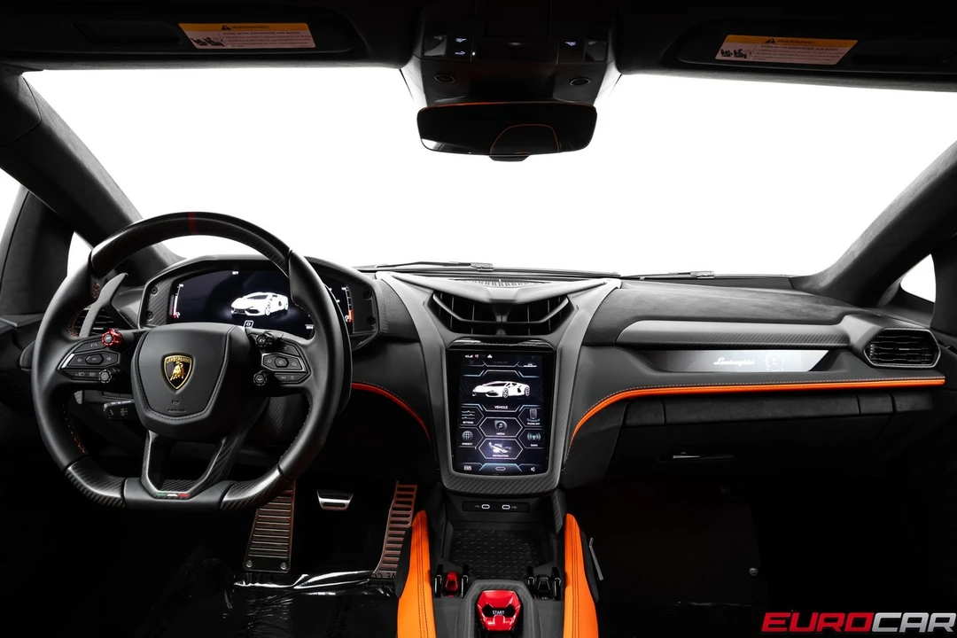2025 Lamborghini Revuelto - Image 31 of 31