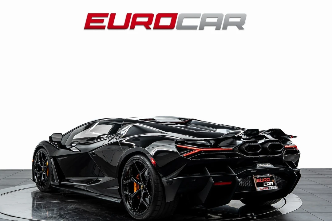 2025 Lamborghini Revuelto - Image 3 of 31