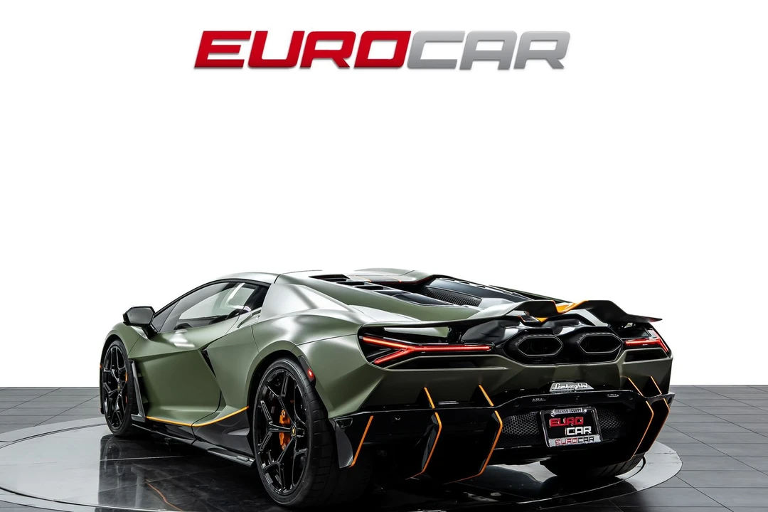 2025 Lamborghini Revuelto - Image 3 of 31