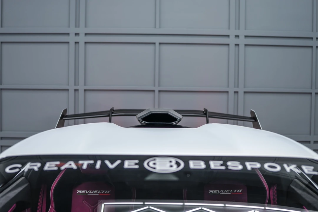 2025 Lamborghini Revuelto - Image 20 of 21