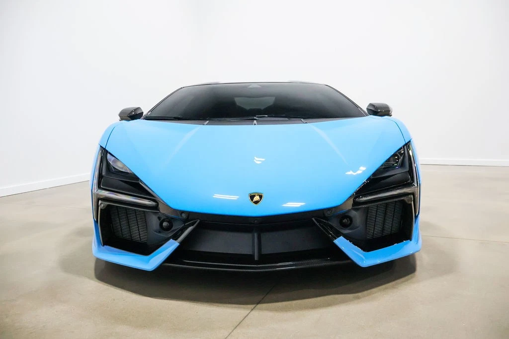 2025 Lamborghini Revuelto - Image 18 of 24