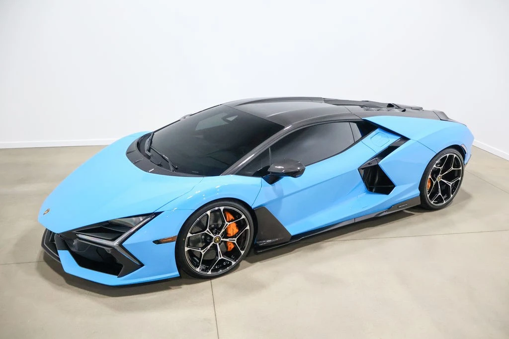 2025 Lamborghini Revuelto - Image 7 of 24