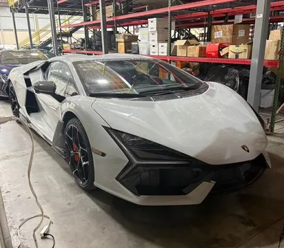 2025 Lamborghini Revuelto