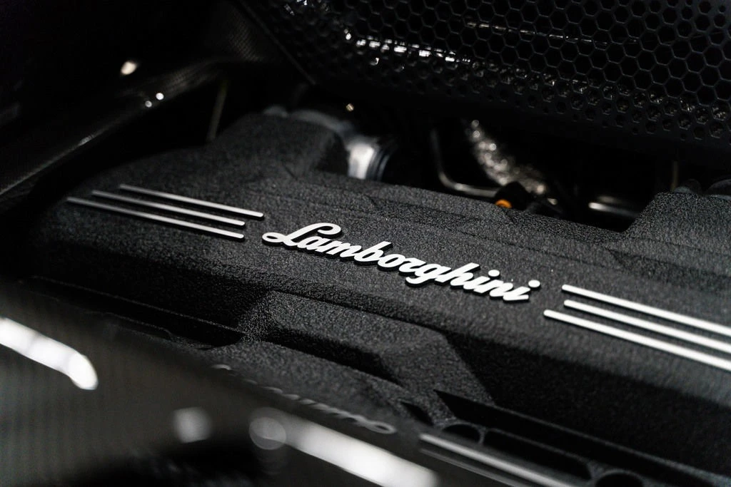 2025 Lamborghini Revuelto - Image 7 of 21